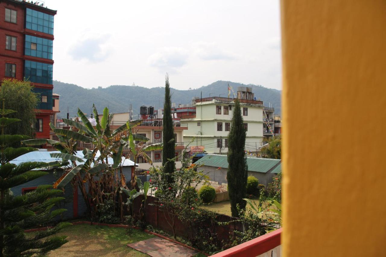 Geo Guest House Pokhara Zewnętrze zdjęcie