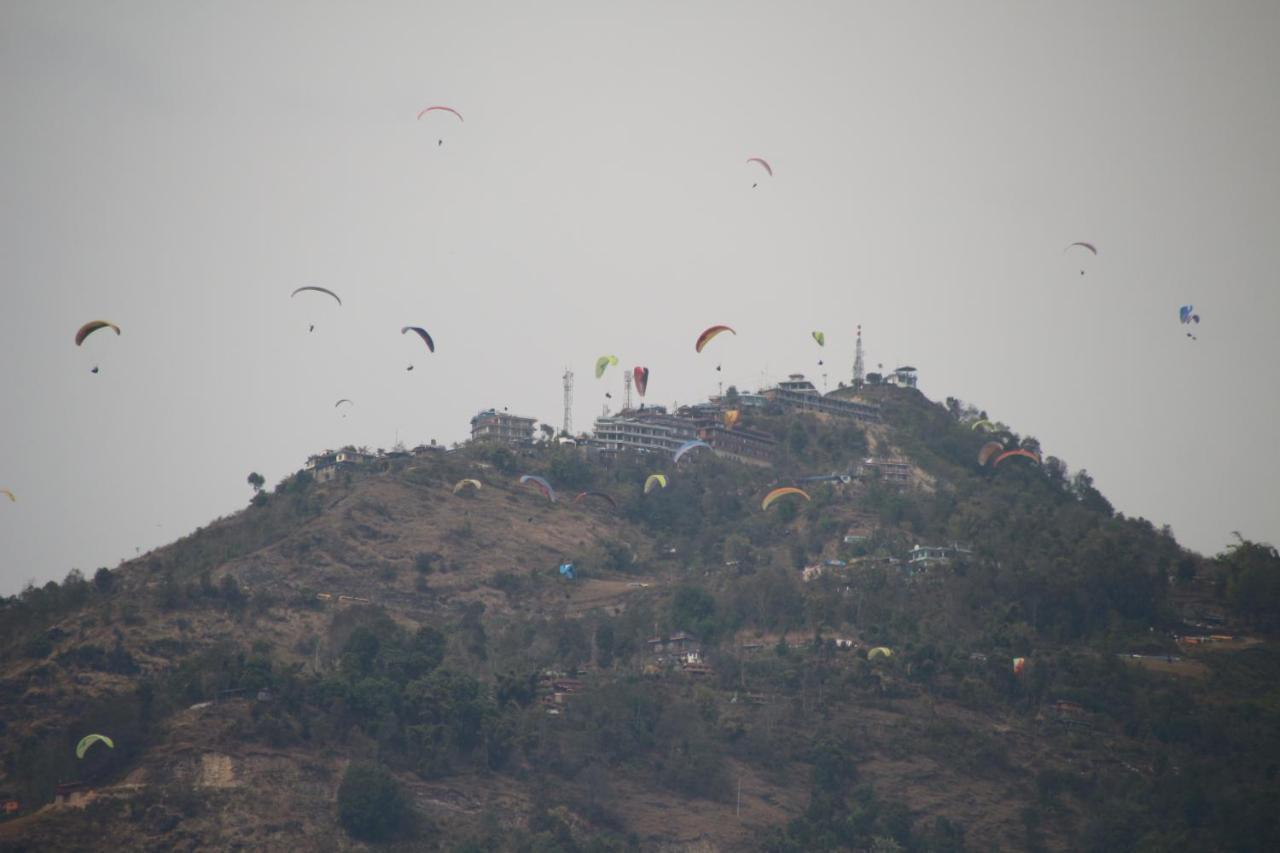 Geo Guest House Pokhara Zewnętrze zdjęcie