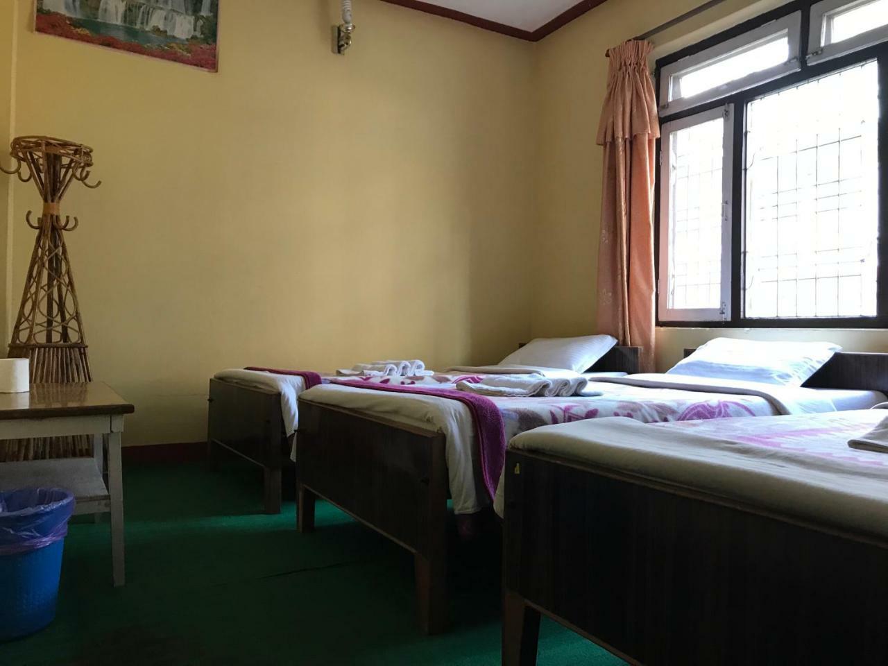Geo Guest House Pokhara Zewnętrze zdjęcie
